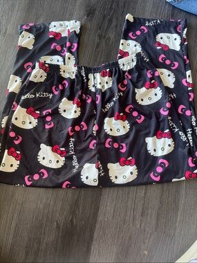 Hello Kitty Black, White & Pink Kids Pajama Bottoms